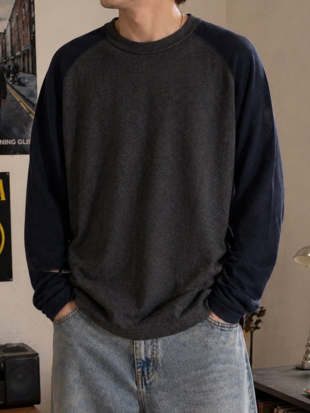 Banana Republic black and grey long sleeve baseball tshirt